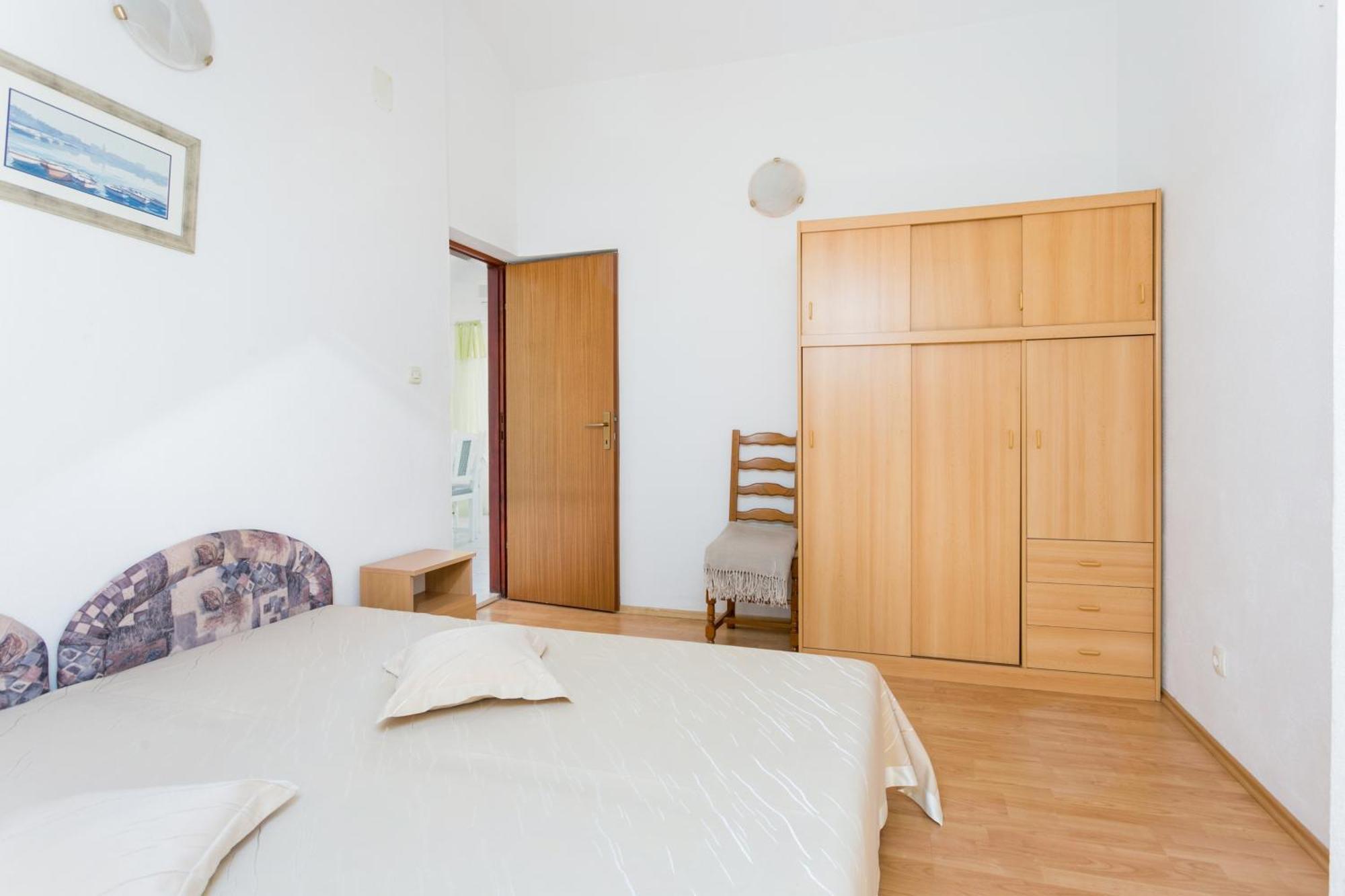 Apartments And Rooms With Parking Space Supetar, Brac - 5658 Værelse billede