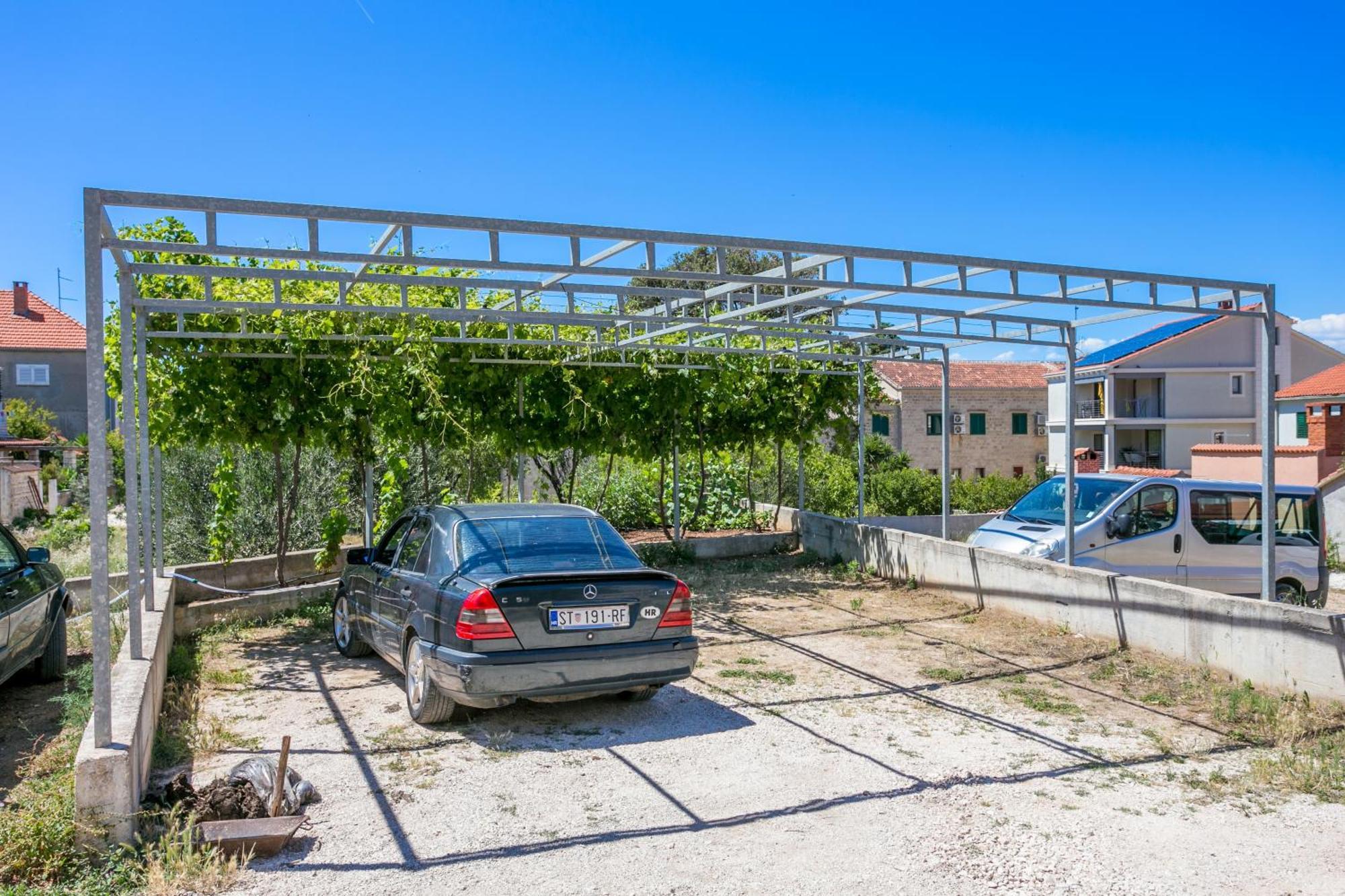 Apartments And Rooms With Parking Space Supetar, Brac - 5658 Eksteriør billede